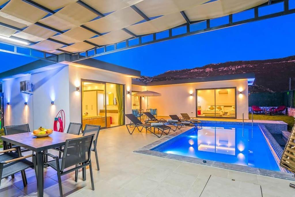Villa Ortac 1 Doga Icerisinde, Korunakli *